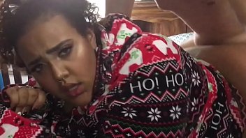 SLUTTY HOLIDAY TEEN DEEPTHROATS AND GETS WRECKED