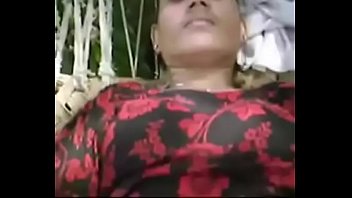 Aunty fucked in jungle