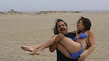 Metro - Ron Jeremy Venice Beach - scene 3