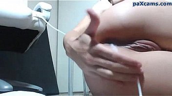 Latina beauty fucks her dripping juicy pussy on webcam paxcams.com