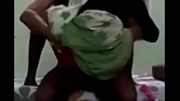 Desi aunt with her saree lifted up and riding session video clip