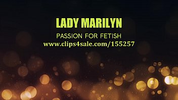 Lady Marilyn and slave Johnny lick pussy