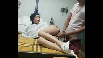 Morrita coje con el novio en el hospital , encuentra más entrando a este link 