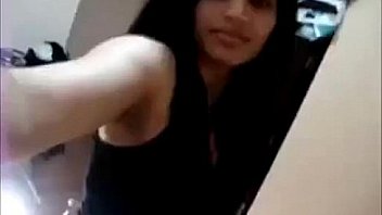 NRI Indian Girlfriend fingering pussy