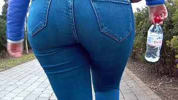 ass walking in tight pants