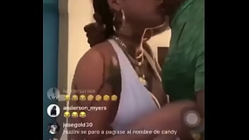 Dominicana Mami Jordan Mamando Video Completo aquí : 