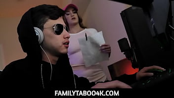 Stepsister Teen Kenzie Madison Gets Her Pussy Fucked Hard By Her Stepbrother While He's Playing Video Games- xvideos xxx porn xnx porno freeporn xvideo xxxvideos tits