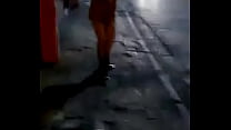 Novinha mamando pau do negão na rua  Movimentada em Sp com o corno filmando e narrando a foda
