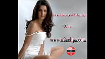 HRITHIK ROSHAN and AMISHA PATEL KISS.flv (360p)