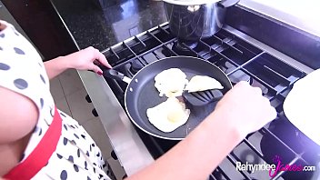 Hot Sexy Rahyndee James Heats Up the Kitchen