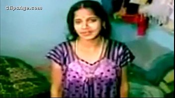 Indian Village Local mallu lady exposing herself hot video recovered - Wowmoyback