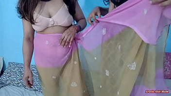 Curvy body Arab hot wife riding on big cock of Gypse Sardar for pussy fucking while talking dirty in Hindi audio during choot chudai